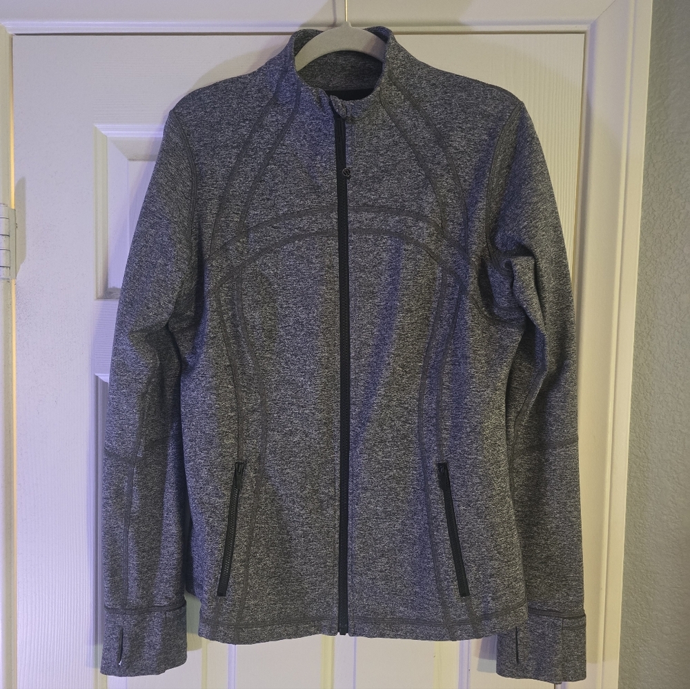 EUC Lululemon Define Jacket Luon - Heathered Grey/Black